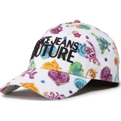 Czapka z daszkiem VERSACE JEANS COUTURE - E8VVBK15 S0686 K67. Białe czapki damskie Versace Jeans Couture, bez wzorów, z bawełny. W wyprzedaży za 299,00 zł.