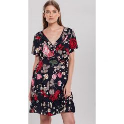 Granatowa Sukienka Fly With Joy. Niebieskie sukienki damskie other, s, bez wzorów, bez kołnierzyka, bez rękawów, mini. Za 59,99 zł.