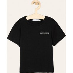 Calvin Klein Jeans - T-shirt dziecięcy 104-176 cm. Białe t-shirty chłopięce Calvin Klein Jeans, bez wzorów, z bawełny, bez rękawów. W wyprzedaży za 79,90 zł.