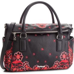 Torebka DESIGUAL - 18WAXPCC 2000. Czarne torebki klasyczne damskie Desigual, ze skóry ekologicznej. W wyprzedaży za 239,00 zł.