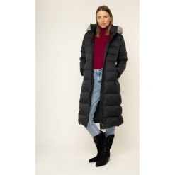 Kurtka puchowa TOMMY HILFIGER New Tyra WW0WW25749. Czarne kurtki damskie TOMMY HILFIGER, xs, bez wzorów, z poliesteru, bez kaptura. W wyprzedaży za 899,00 zł.