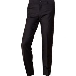 Tiger of Sweden TERRISS TUXEDO PANTS Spodnie garniturowe black. Czarne spodnie garniturowe męskie marki Tiger of Sweden, bez wzorów, z wełny. Za 629,00 zł.