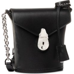 Torebka CALVIN KLEIN - Lock Bucket Micro K60K606331 BAX. Czarne listonoszki damskie Calvin Klein, bez wzorów, ze skóry ekologicznej, bez dodatków. W wyprzedaży za 559,00 zł.