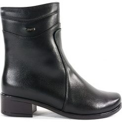 BOTKI DAMSKIE GRE 659 CZA. Botki damskie Gregors, ze skóry, bez obcasa, bez zapięcia. Za 239,00 zł.