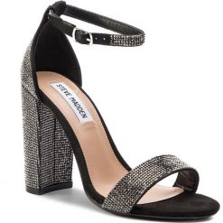 Sandały STEVE MADDEN - Carrson-R M11000371-02003-00G Black Crystal. Szare klapki damskie Steve Madden, z aplikacjami, ze skóry ekologicznej, bez obcasa, na obcasie. W wyprzedaży za 339,00 zł.