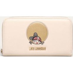 Love Moschino - Portfel. Białe portfele damskie Love Moschino, bez wzorów, ze skóry ekologicznej. Za 429,90 zł.