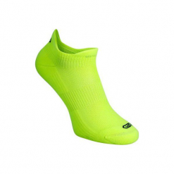 Skarpety do biegania CONFORT niskie. Różowe skarpetki męskie KALENJI, z elastanu. Za 14,99 zł.