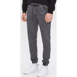 Denimowe joggery - Szary. Szare spodnie męskie House, m, bez wzorów, z jeansu. Za 99,99 zł.