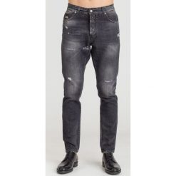 JEANSY NICHOLAS SLIM FIT JOHN RICHMOND. Czarne jeansy męskie John Richmond, m, z aplikacjami. Za 674,50 zł.