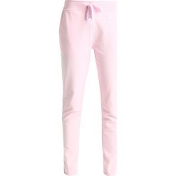 Spodnie sportowe damskie: Juvia PLAIN JOGGER Spodnie treningowe pink