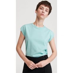 T-shirt z lyocellu i bawełny - Zielony. Zielone t-shirty damskie Reserved, s, bez wzorów, z bawełny, bez kołnierzyka. Za 49,99 zł.