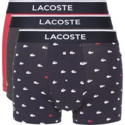 Lacoste 3-pack Bokserki Niebieski Czerwony Szary. Szare bokserki męskie Lacoste, bez wzorów, z elastanu. Za 199,95 zł.