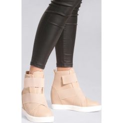 Beżowe Sneakersy Ginger. Brązowe sneakersy damskie marki vices, ze skóry. Za 89,99 zł.