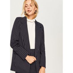 Elegancki żakiet - Granatowy. Niebieskie marynarki i żakiety damskie Reserved, eleganckie. W wyprzedaży za 69,99 zł.