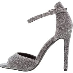 Sandały damskie: New Look SLUR Sandały na obcasie silver