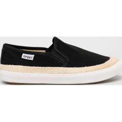 Answear - Tenisówki CHC Shoes. Czarne trampki i tenisówki damskie ANSWEAR, bez wzorów, z gumy, bez zapięcia. W wyprzedaży za 39,90 zł.