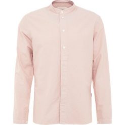 Folk HALF PLACKET GRANDAD Koszula plaster pink. Czerwone koszule męskie na spinki Folk, m, z bawełny. Za 629,00 zł.