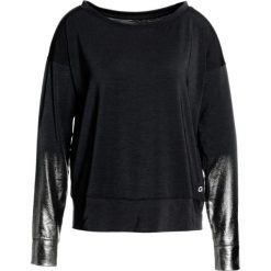 GAP PRINTED Koszulka sportowa true black. Czarne topy sportowe damskie marki GAP, m, z elastanu, z długim rękawem. W wyprzedaży za 126,75 zł.