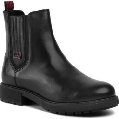 Sztyblety LASOCKI - RST-SABA-02 Black. Czarne kozaki damskie Lasocki, ze skóry, bez obcasa, bez zapięcia. Za 229,99 zł.