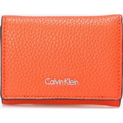 Portfele damskie: Calvin Klein Jeans – Portfel