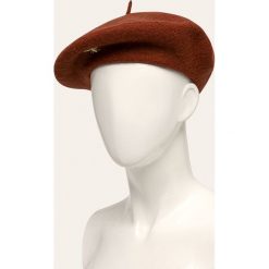Only - Beret. Pomarańczowe czapki damskie ONLY, bez wzorów, z wełny. W wyprzedaży za 49,90 zł.