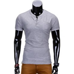 T-SHIRT MĘSKI BEZ NADRUKU S667 - SZARY. Szare t-shirty męskie z nadrukiem Ombre Clothing, m, z bawełny, ze stójką. Za 24,99 zł.