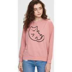 Bluzy rozpinane damskie: Bluza z kotem – Różowy