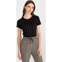 Guess Koszulka Czarny. Czarne koszulki damskie Guess, s, z nadrukiem, z wełny, bez kołnierzyka. Za 218,95 zł.