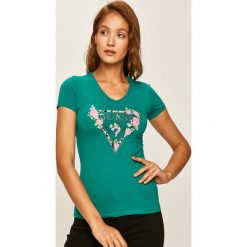 Guess Jeans - T-shirt. Bluzki damskie Guess Jeans, s, z nadrukiem, z elastanu, bez kołnierzyka. Za 199,90 zł.