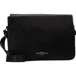 Torby na ramię męskie: Levi’s® PU MESSENGER Torba na ramię regular black