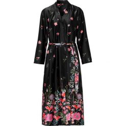 Cellbes Kimono czarny we wzory female czarny/ze wzorem 54/56. Czarne szlafroki damskie Cellbes, w paski, z satyny, bez rękawów, bez kaptura. Za 179,00 zł.