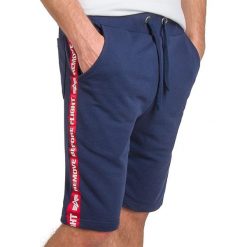 ALPHA INDUSTRIES INC RBF TAPE JOGGER SHORTS > 196319-435. Spodenki i szorty męskie Alpha Industries, s, z napisami, z bawełny, klasyczne. W wyprzedaży za 179,99 zł.