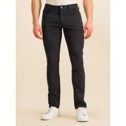 Spodnie materiałowe Emporio Armani 8N1J06 1N0LZ 0998. Niebieskie jeansy męskie Emporio Armani, m, bez wzorów. W wyprzedaży za 339,00 zł.