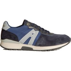 Buty AERONAUTICA MILITARE. Niebieskie buty sportowe męskie Aeronautica Militare, ze skóry, bez zapięcia. Za 930,00 zł.