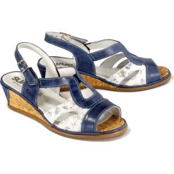SUAVE 711033-5 cobalt, sandały damskie. Niebieskie sandały damskie Suave, bez wzorów, ze skóry, bez obcasa, bez zapięcia. Za 299,90 zł.