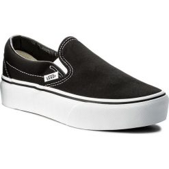 Tenisówki VANS - Classic Slip-On P VN00018EBLK Czarny. Czarne półbuty damskie Vans, na co dzień, bez wzorów, z gumy, bez obcasa, bez zapięcia. W wyprzedaży za 239,00 zł.