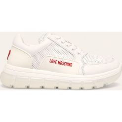 Love Moschino - Buty. Białe buty sportowe damskie Love Moschino, z gumy. W wyprzedaży za 759,90 zł.