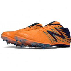 New Balance MMD500O4. Pomarańczowe buty fitness męskie marki New Balance, z gumy. W wyprzedaży za 249,99 zł.