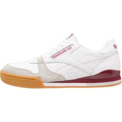 Trampki męskie: Reebok Classic PHASE 1 PRO Tenisówki i Trampki white/urban maroon/snowy grey