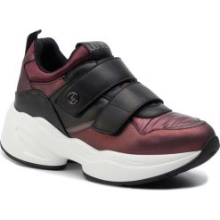 Sneakersy LIU JO - Jog 10 B69043 TX060 Bordeaux S1703. Czerwone półbuty damskie Liu Jo, na co dzień, bez wzorów, ze skóry ekologicznej, bez obcasa, na płaskiej podeszwie, bez zapięcia. W wyprzedaży za 389,00 zł.