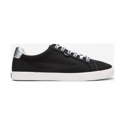 Tommy Jeans Tenisówki Czarny Niebieski. Niebieskie trampki i tenisówki damskie Tommy Jeans, bez wzorów, z jeansu, na sznurówki. Za 268,95 zł.