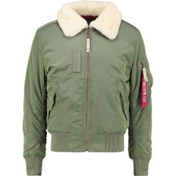 Alpha Industries INJECTOR III Kurtka Bomber sage green. Zielone kurtki męskie Alpha Industries, xxl, bez wzorów, z nylonu. Za 739,00 zł.