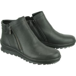 RIEKER REMONTE R4376-01 black, botki damskie. Czarne koturny damskie Rieker Remonte, bez obcasa, na koturnie, na zamek. W wyprzedaży za 237,90 zł.