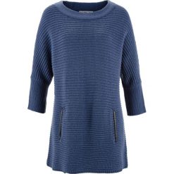Sweter strukturalny, rękawy 3/4, z kolekcji Maite Kelly bonprix indygo. Niebieskie swetry damskie bonprix, bez wzorów, z dzianiny, bez rękawów, bez kaptura. Za 59,99 zł.
