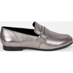 Steve Madden - Półbuty. Szare półbuty damskie skórzane marki Steve Madden, z okrągłym noskiem. W wyprzedaży za 299,90 zł.