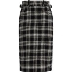 Spódnica ołówkowa Red Valentino SR3RAB60. Czarne spódniczki damskie Red Valentino, bez wzorów, z bawełny, midi, ołówkowe. W wyprzedaży za 619,00 zł.