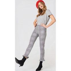 Spodnie z wysokim stanem: Endless Rose Spodnie w kratkę – Multicolor