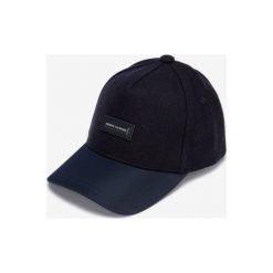 Armani Exchange Czapka z daszkiem Niebieski. Niebieskie czapki męskie Armani Exchange, bez wzorów, z materiału. Za 292,95 zł.