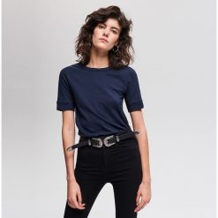 Gładki t-shirt - Granatowy. Niebieskie t-shirty damskie Reserved, xl, bez wzorów, bez kołnierzyka. W wyprzedaży za 19,99 zł.