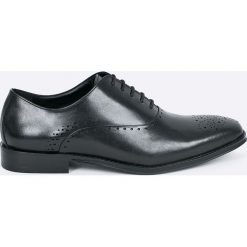 Steve Madden - Półbuty Vear. Czarne buty wizytowe męskie marki Steve Madden, ze skóry, na sznurówki. W wyprzedaży za 339,90 zł.